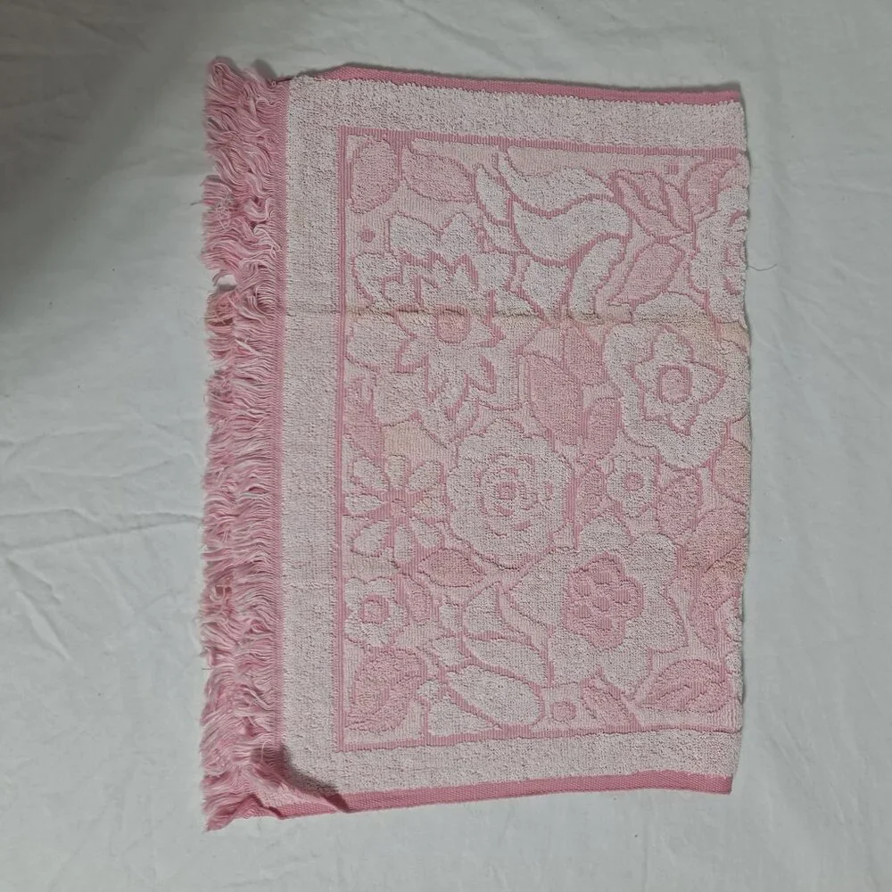 Vintage Stylehouse Bath Hand Towel Washcloth Pink Retro Soft 60s 70s USA Set x 4